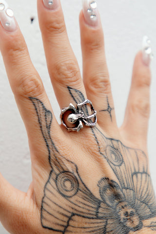 Arachnid Adjustable Ring