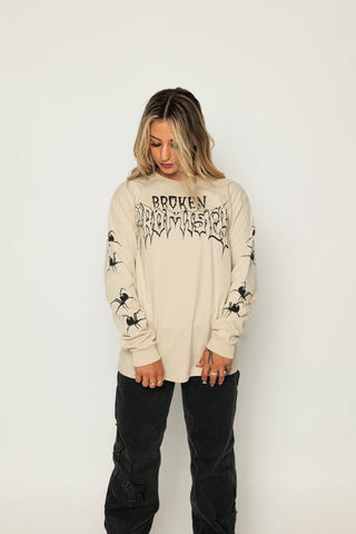 Arachnid Long Sleeve Sand