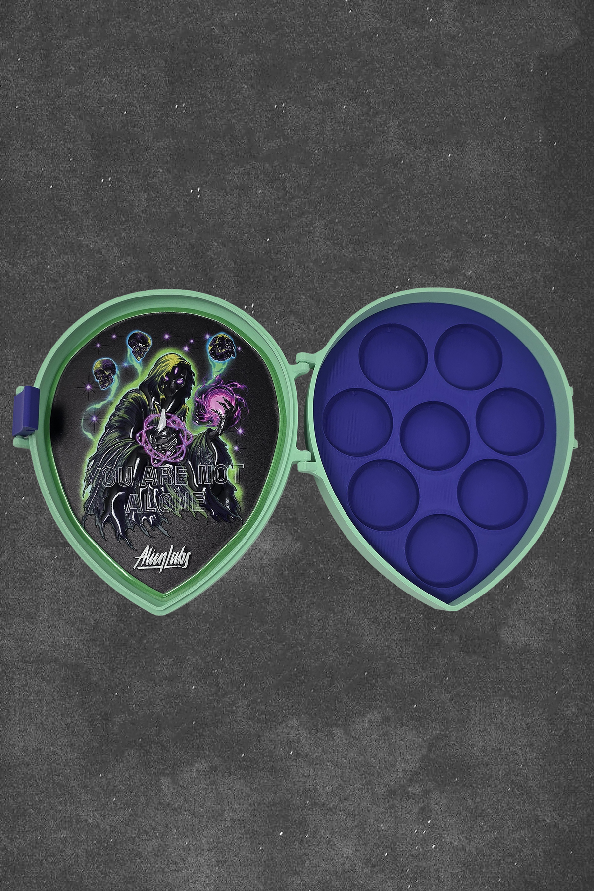 BP X Alien Labs Alien Head Case