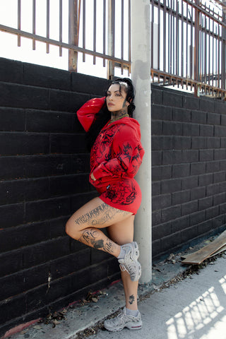 Chaotic Harmony Shorts Red