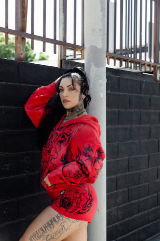 Chaotic Harmony Shorts Red