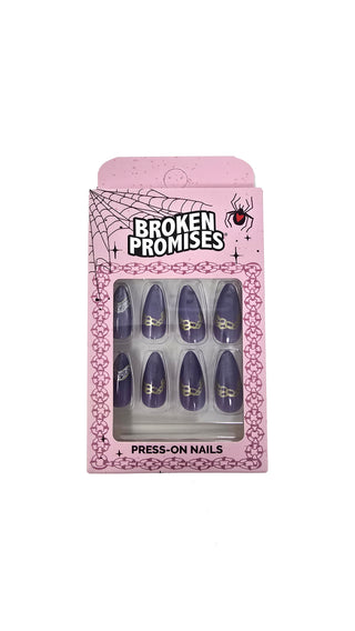 Charming Press-on Nails