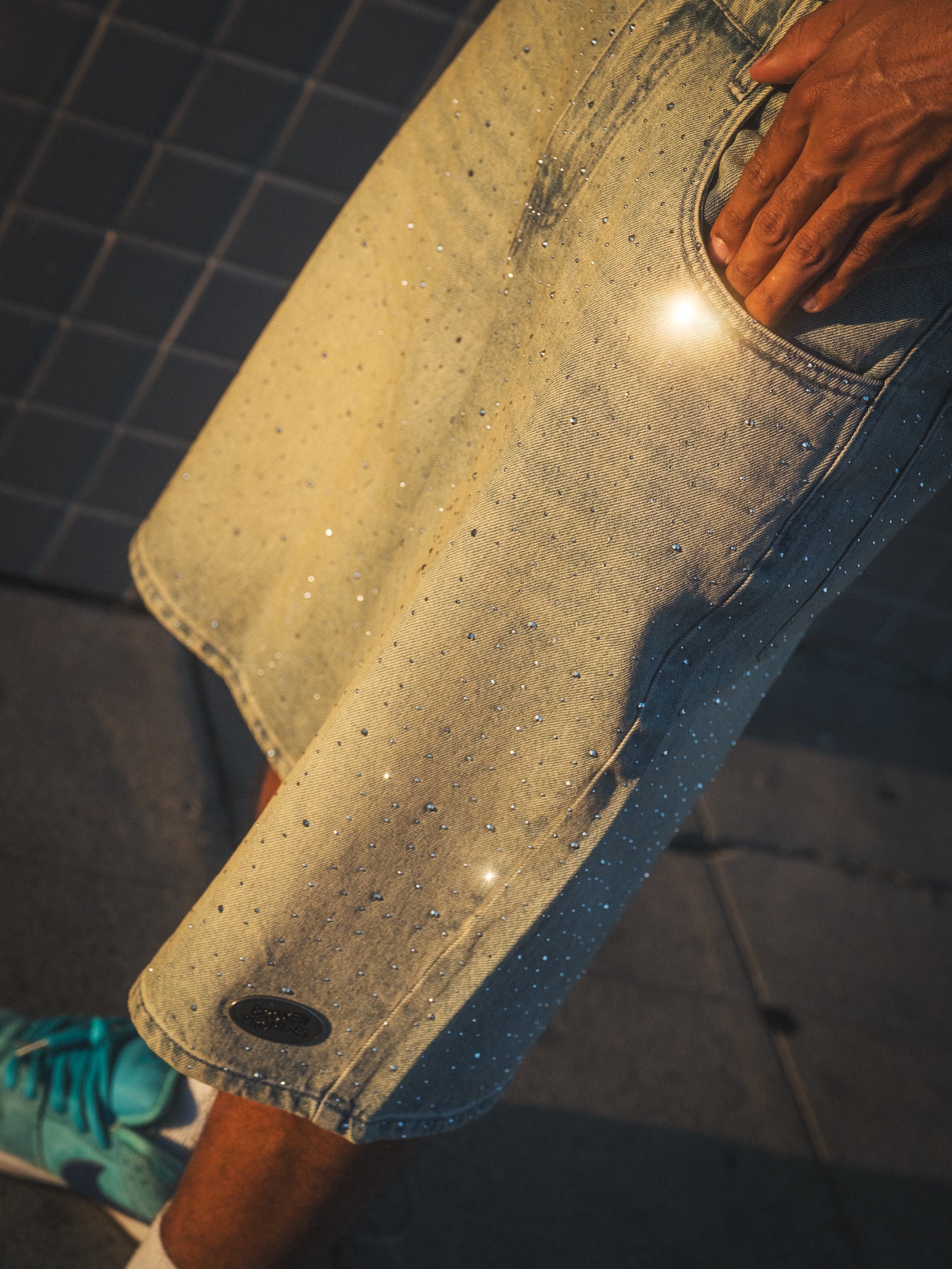 Enamored Rhinestone Denim Short Light Blue Wash