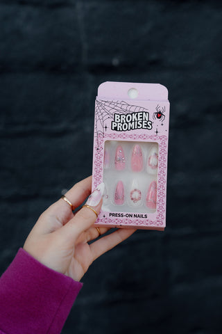 Glistening Press-on Nails