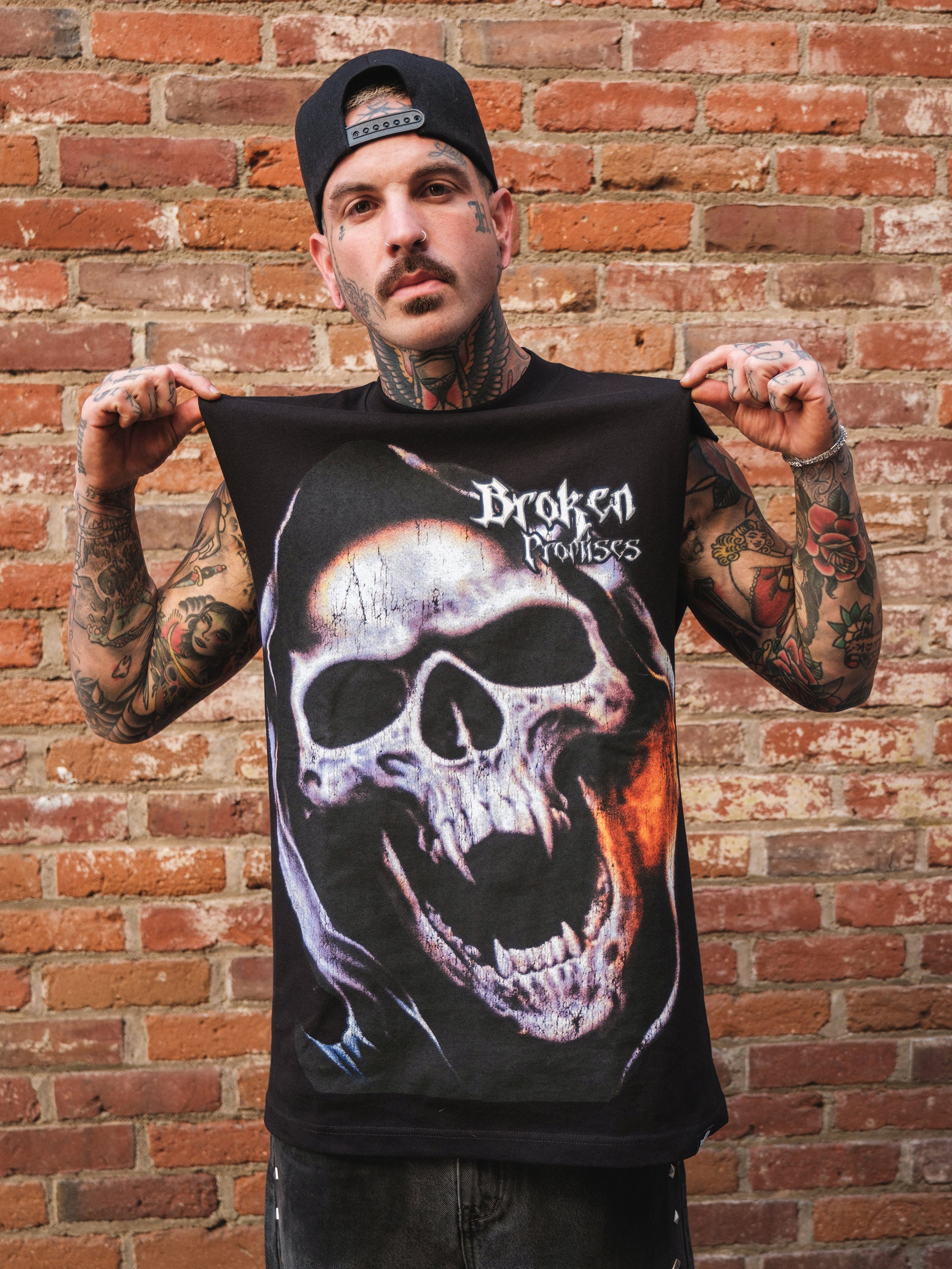Shriek Cut Off Tank