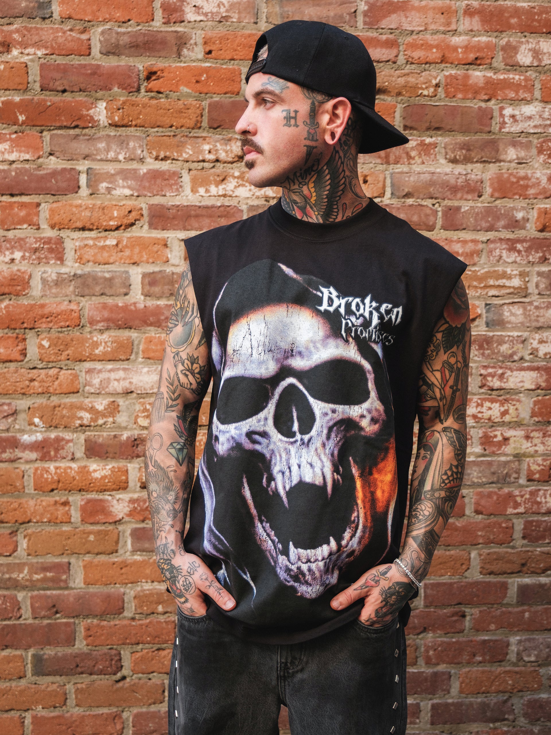 Shriek Cut Off Tank